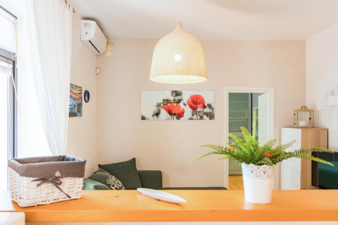 Ferienwohnung Cubo Pula Exterior foto